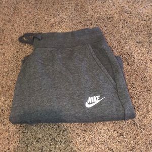 Nike Sweatpants